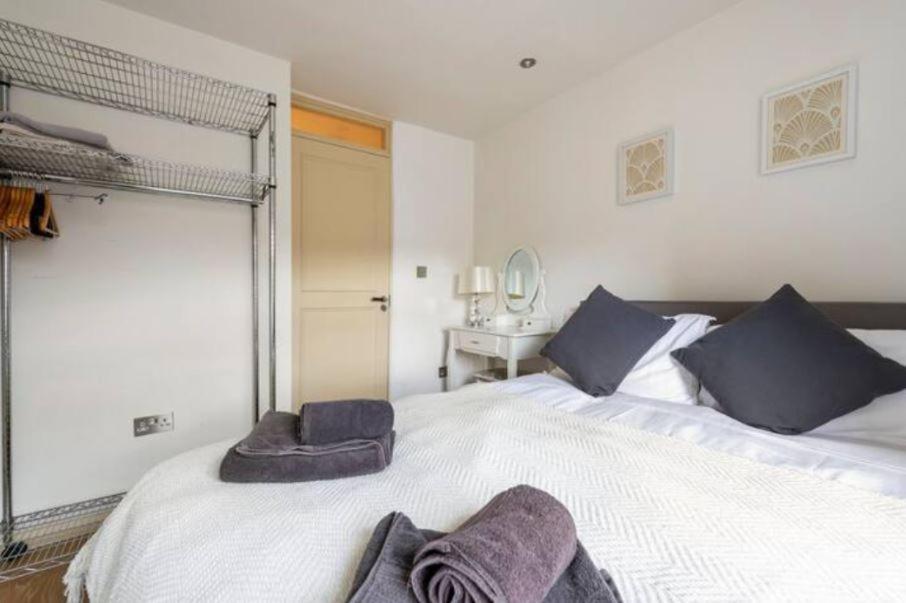 Super Central Beautiful Three Bedroom London Bagian luar foto
