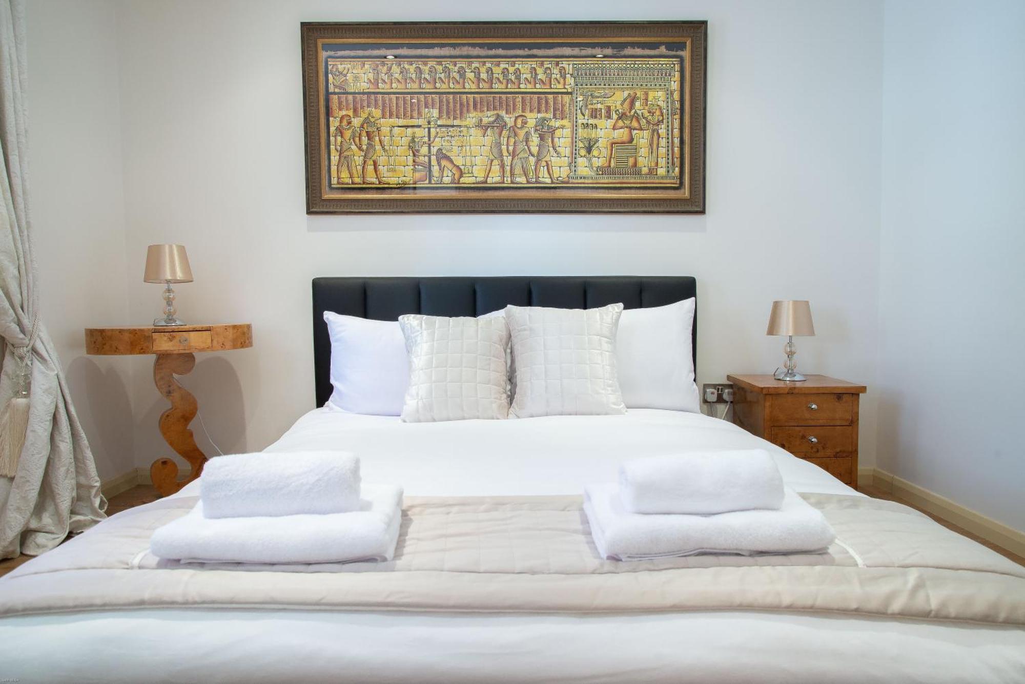 Super Central Beautiful Three Bedroom London Bagian luar foto
